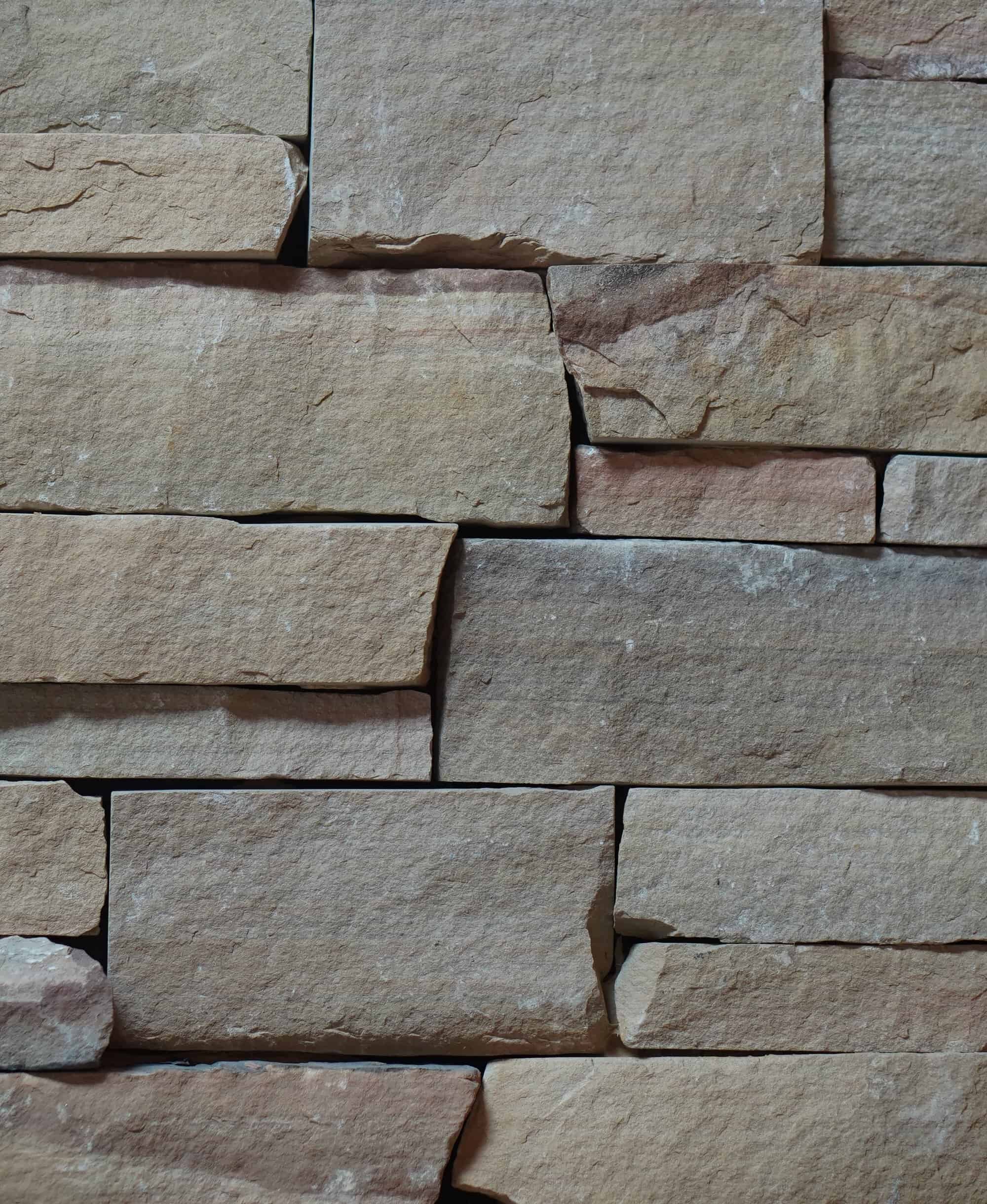 Variegated Sequatchie Strip Rubble - Field Stone Center Inc.